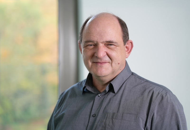 Dr. med. David Strahl