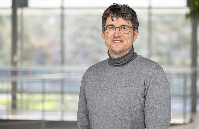 Dr. Gregor Patt